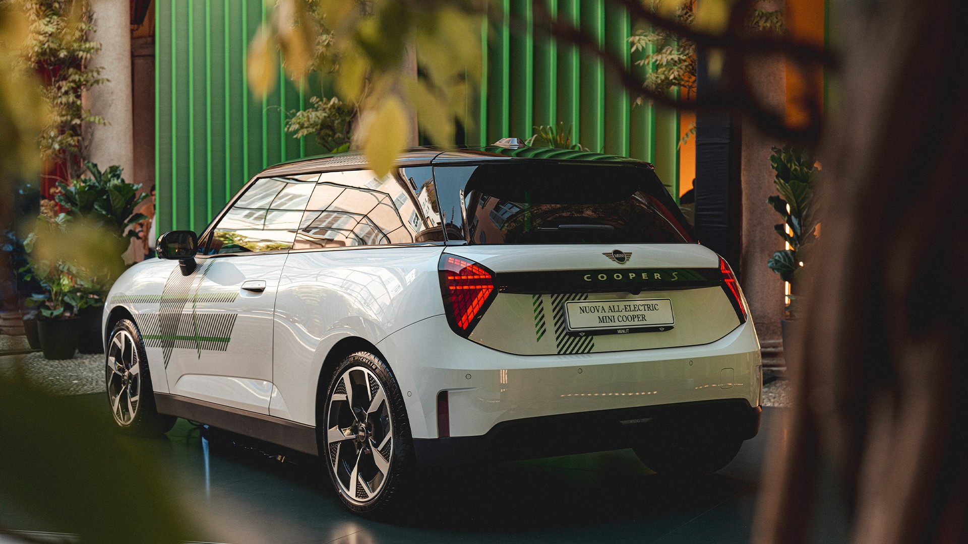 BMW CE 02 by MINI Design